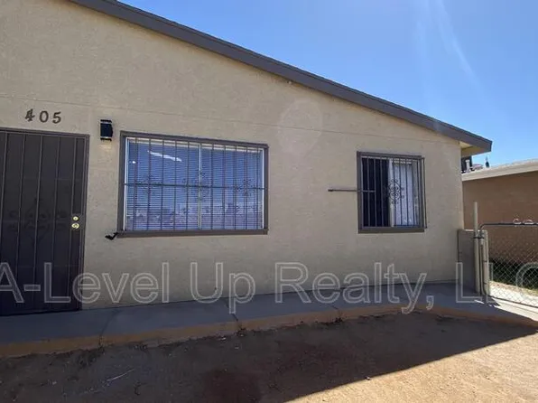 405 E Thoroughbred St #1, Tucson, AZ 85706