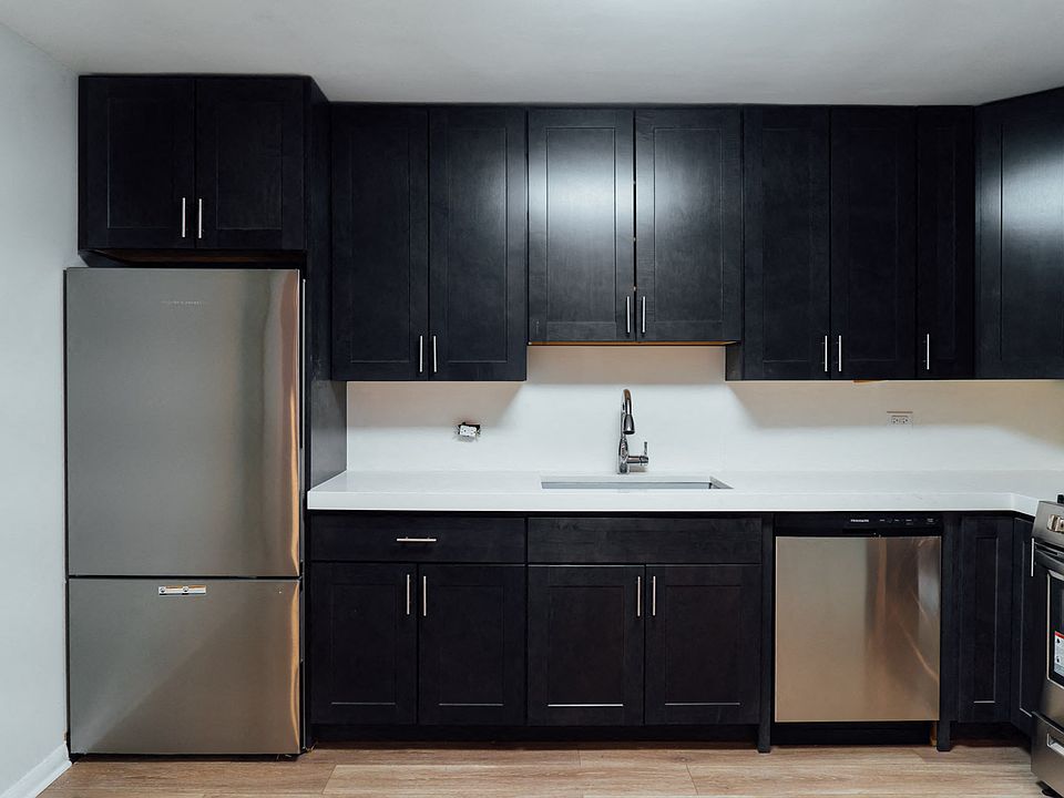 Remodeled Kitchen 1351-1N