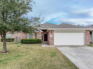 102 Golden Sunset Ct, La Marque, TX 77568