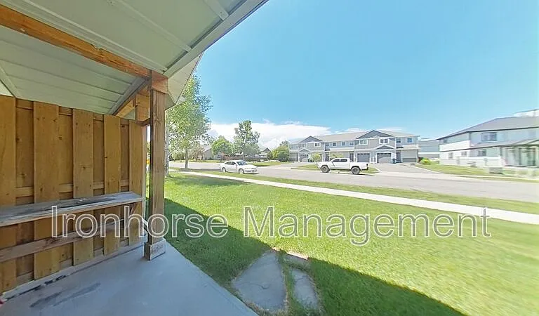 5471 Glenellen Dr #4 — Photo 13