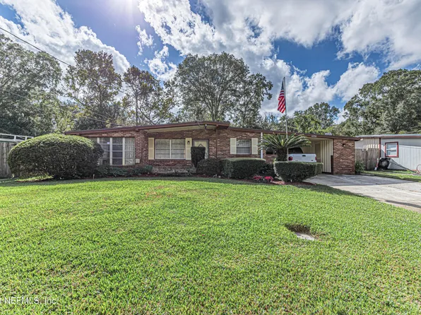 6956 ARQUES Road, Jacksonville, FL 32205