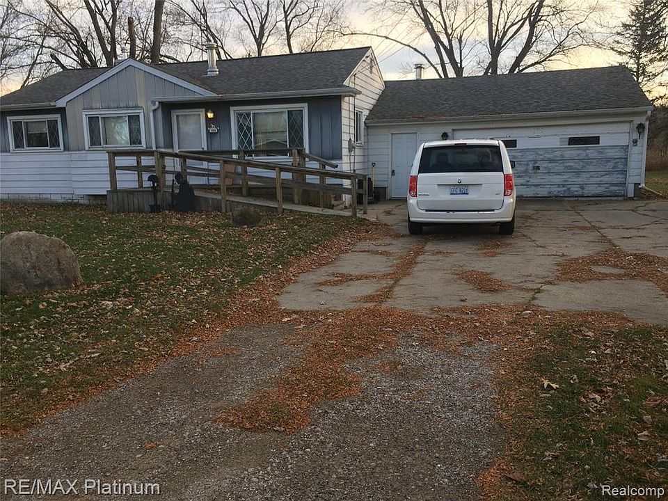 1st image of 4186 Manor Dr