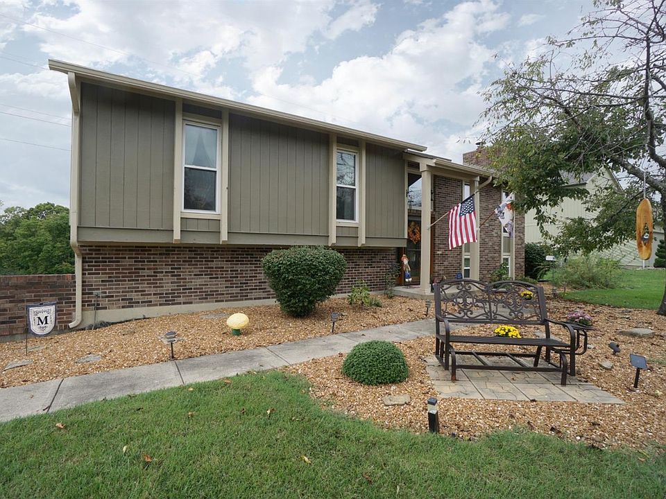 1st image of 5790 New Castle Dr