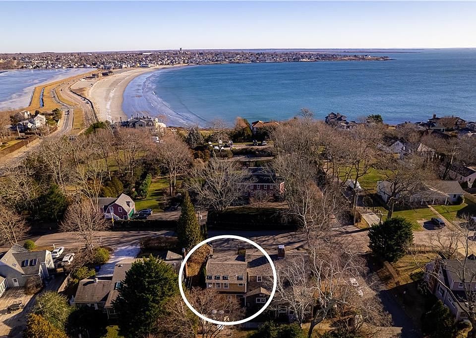 1st image of 4 Cliff Ave Unit 2
