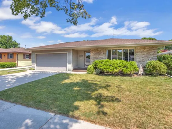 1923 North 28th STREET, Sheboygan, WI 53081