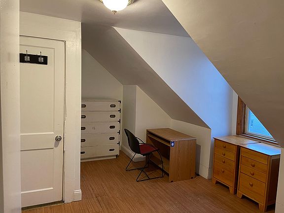 2nd image of 24 Browns Ave #5