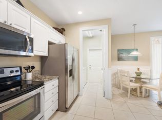 13698 Lavender Ln, Wellington, FL 33414
