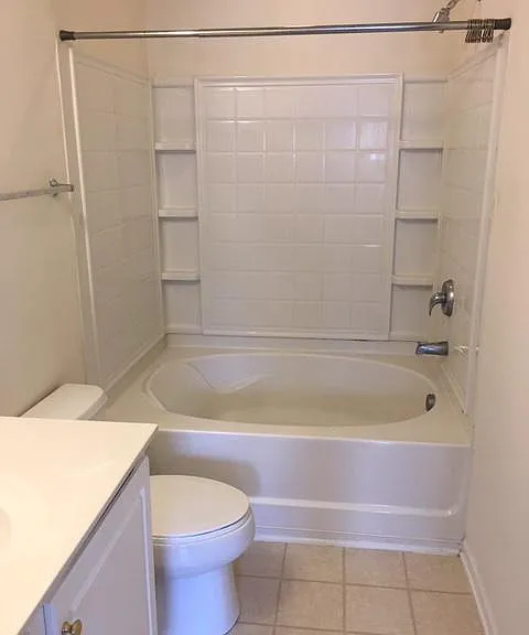Master bathroom #1 with large tub
