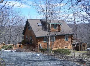 228 Russell Ct, Effort, PA 18330