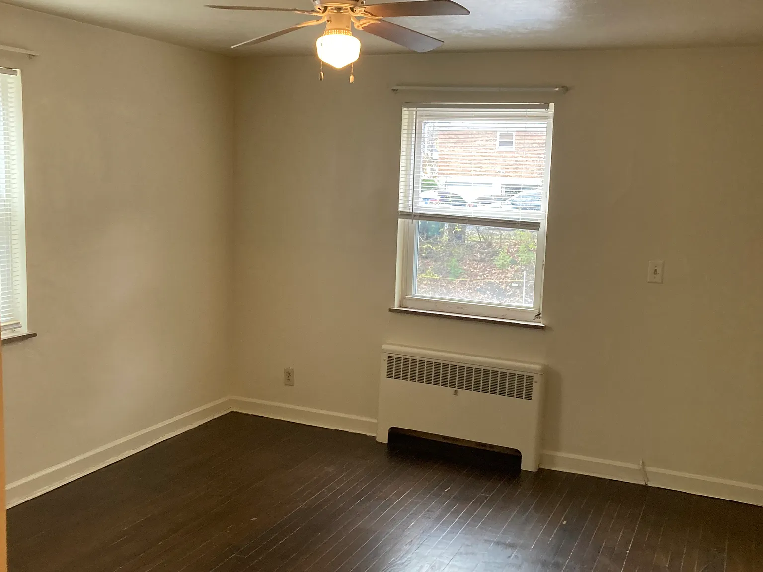 2 bed, 900 sqft, $1,250 — Photo 4