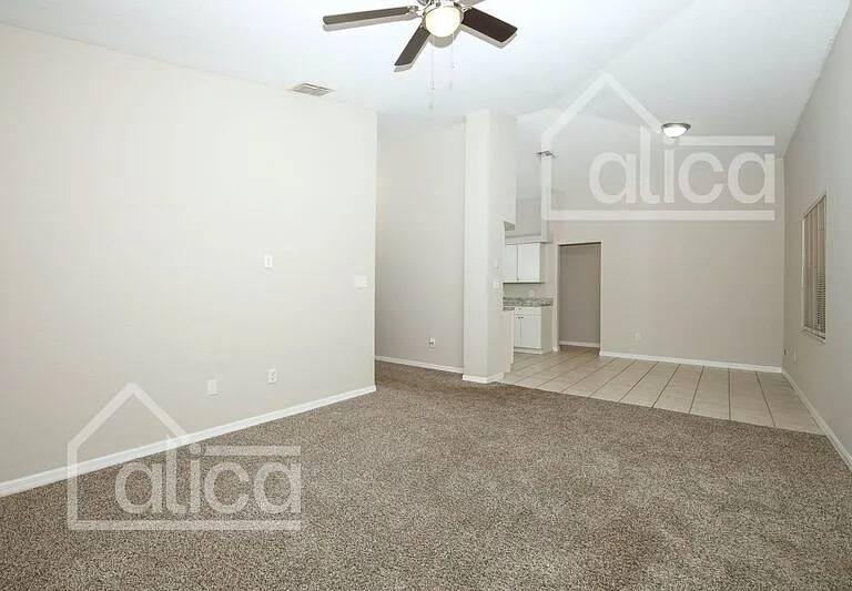 7331 Holly St — Photo 7