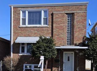 5521 S Mason Ave, Chicago, IL 60638