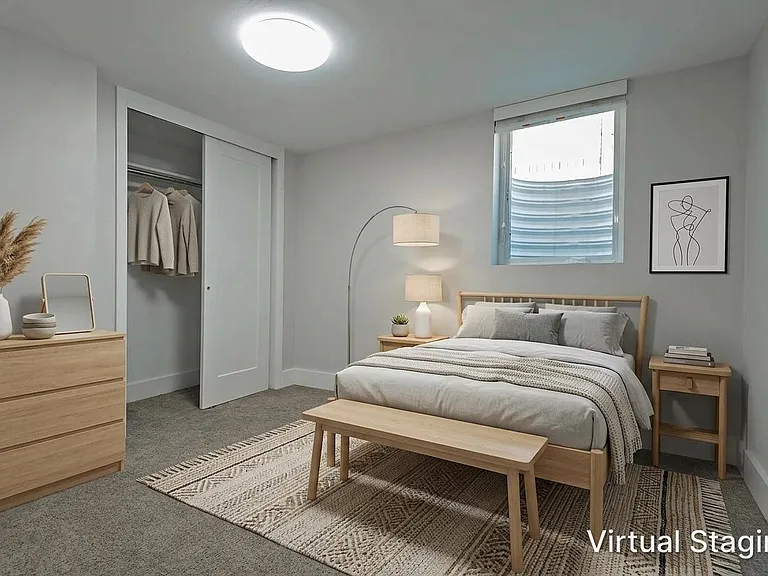 2538 E Wilmington Ave — Photo 10