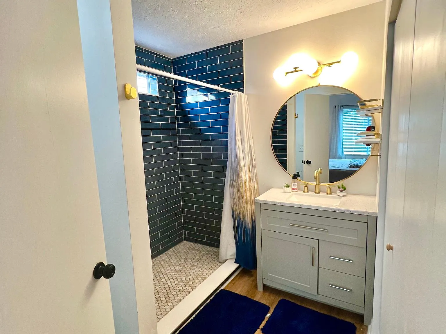 814 Tamarack S — Photo 4