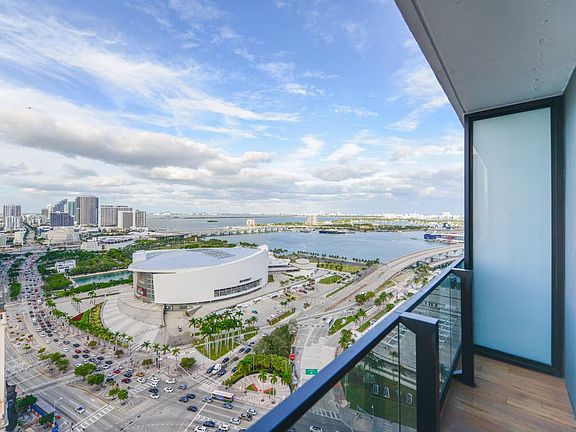 5th image of 604 Biscayne Blvd #Id1232268p