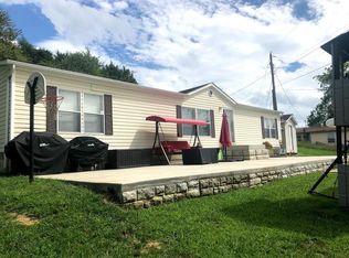 394 Whitehead Rd, Bluff City, TN 37618