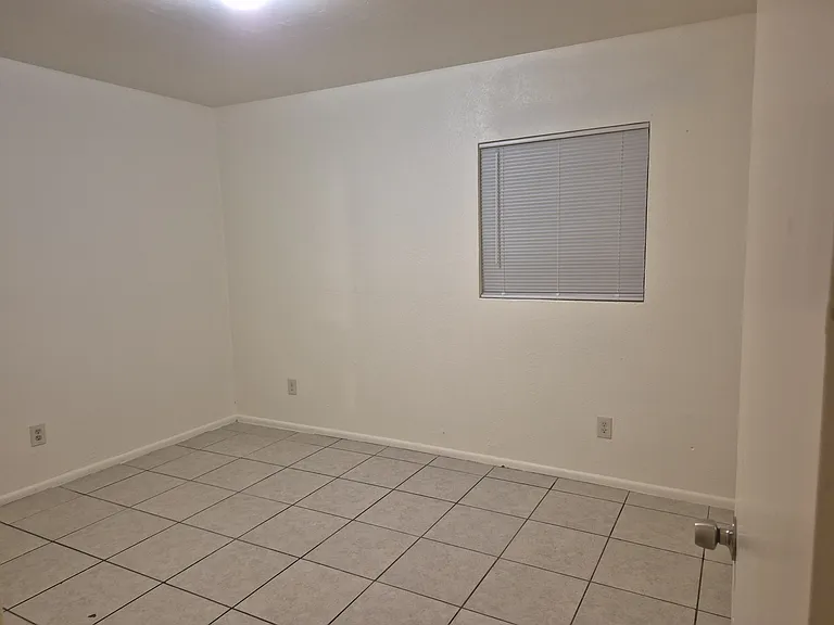 2810 E Norton Vis — Photo 16