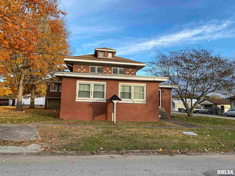 306 N State St, Christopher, IL 62822 Zillow