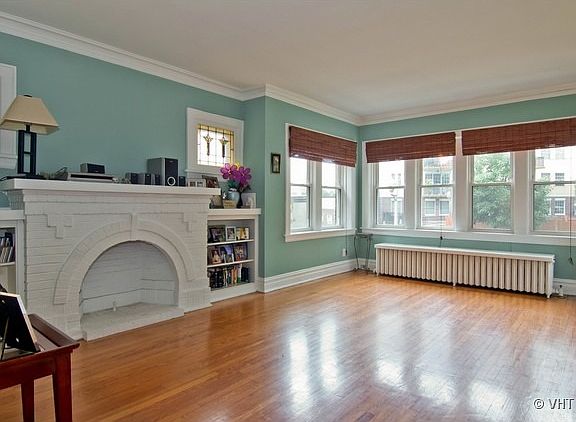 3rd image of 5932 N Virginia Ave