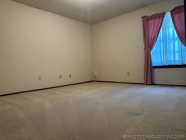 6365 S 85th East Ave — Photo 25