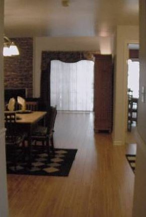 2nd image of 182 Oak Knoll Cir
