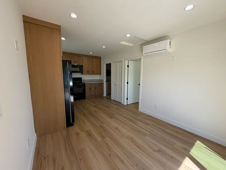 6655 Sale Ave #ADU — Photo 4