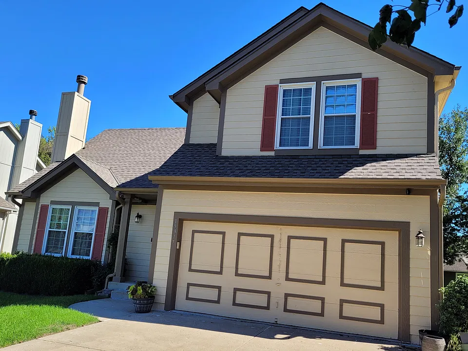 15377 Shannan Ln
