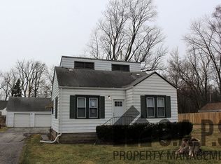 6094 Jefferson St, Merrillville, IN 46410