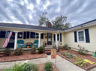 115 Camden Ave, Camden, NC 27921