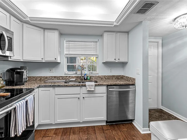 28280 Pine Haven Way #91 — Photo 18