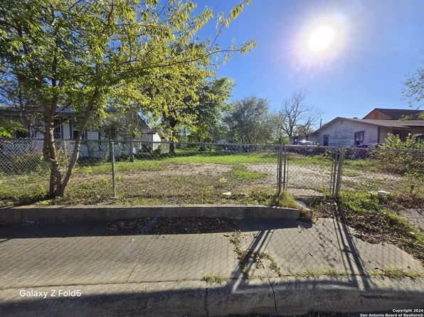 1610 W MAYFIELD BLVD LOT 2, San Antonio, TX 78211