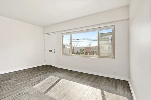 Aloha House Apartments Photo 1