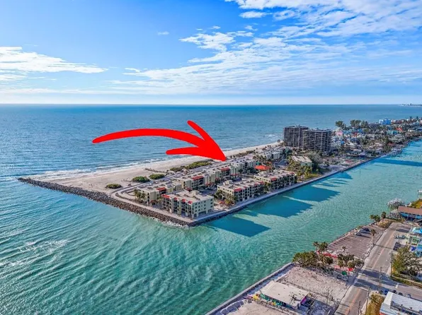 7466 Bayshore Dr APT 406, Treasure Island, FL 33706