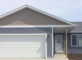 102 Lindsay Dr, Aurora, SD 57002