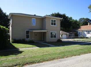 304 Lincoln St, Harvard, IL 60033