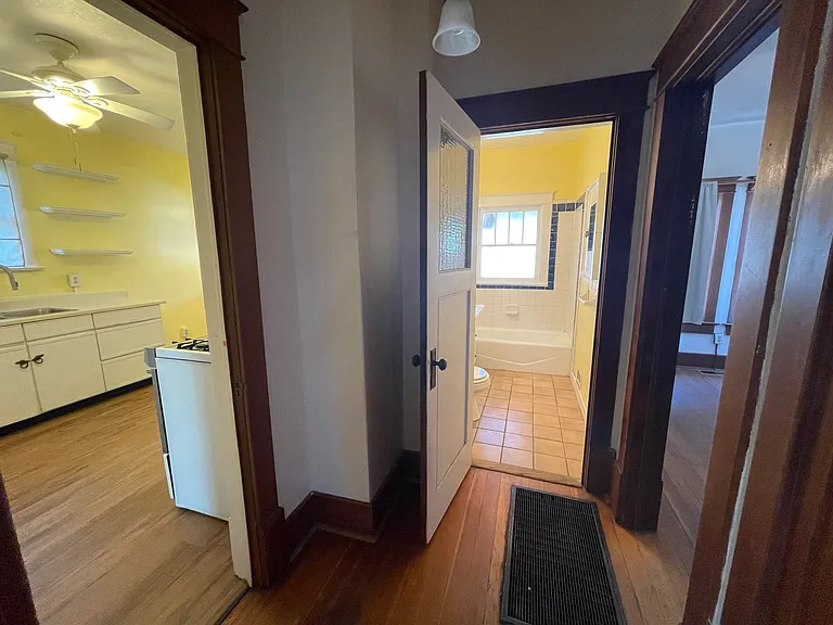 123 Maple St SE — Photo 23