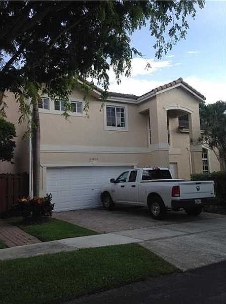 1st image of 10870 NW 52nd St