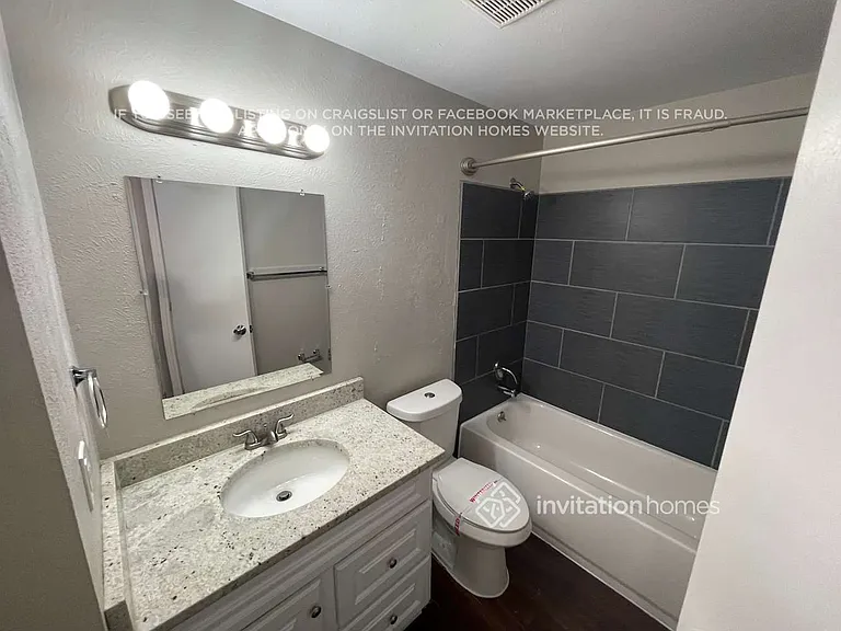 4861 S Dunkirk Way — Photo 15