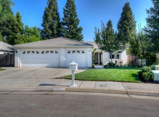 1832 E Ticonderoga Dr, Fresno, CA