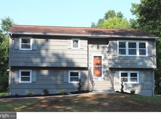 41 Oak Branch Rd, East Windsor, NJ 08512