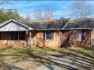 2655 Meadow Creek Rd, Galax, VA 24333