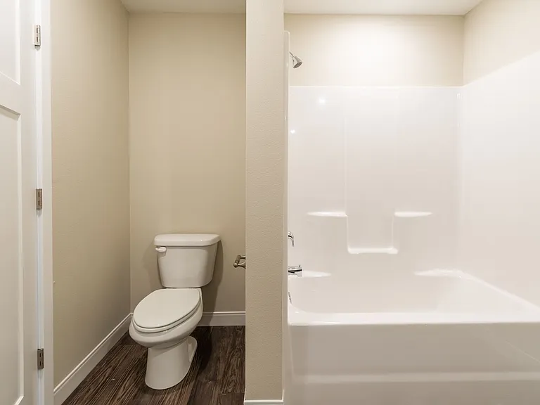 719 S. Main Ave — Photo 19