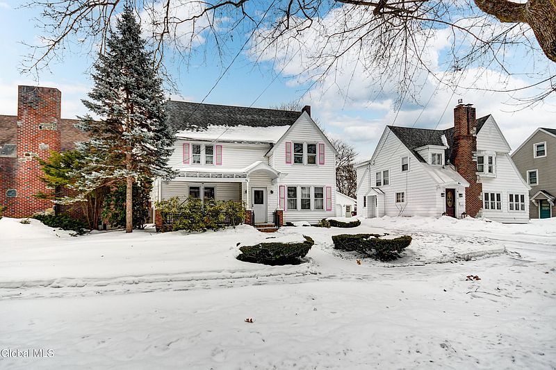2nd image of 38 East Boulevard