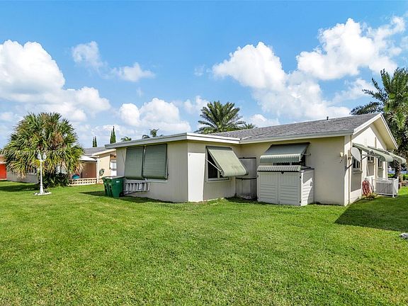 5th image of 4807 Mainland Dr