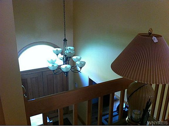 2nd image of 56 Braunview Way
