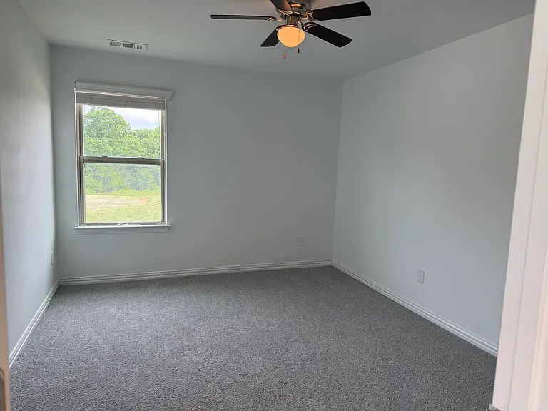 1008 Keeneland Dr — Photo 19