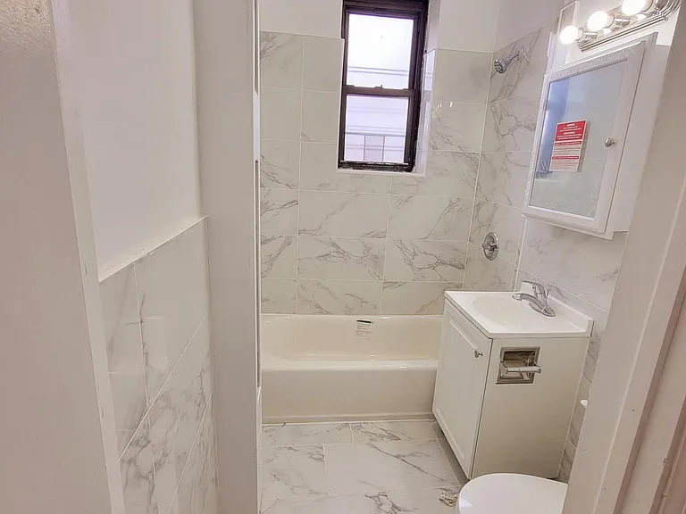 13217 Maple Ave #C404 — Photo 11