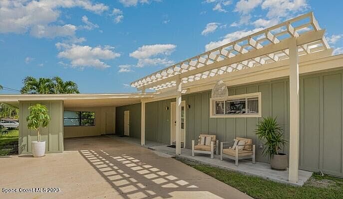 1st image of 459 Barrello Ln