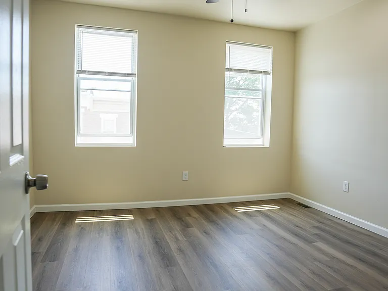 2600 Mura St — Photo 11