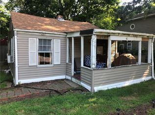 41 Walton Ave, Warwick, RI 02886